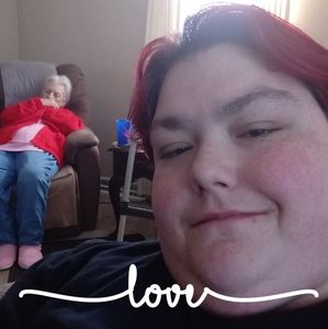 Meet your Posher, Candi